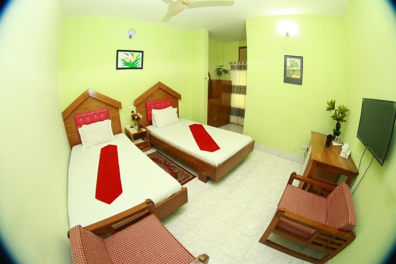 Hotel Farmis Garden Sylhet Bagian luar foto