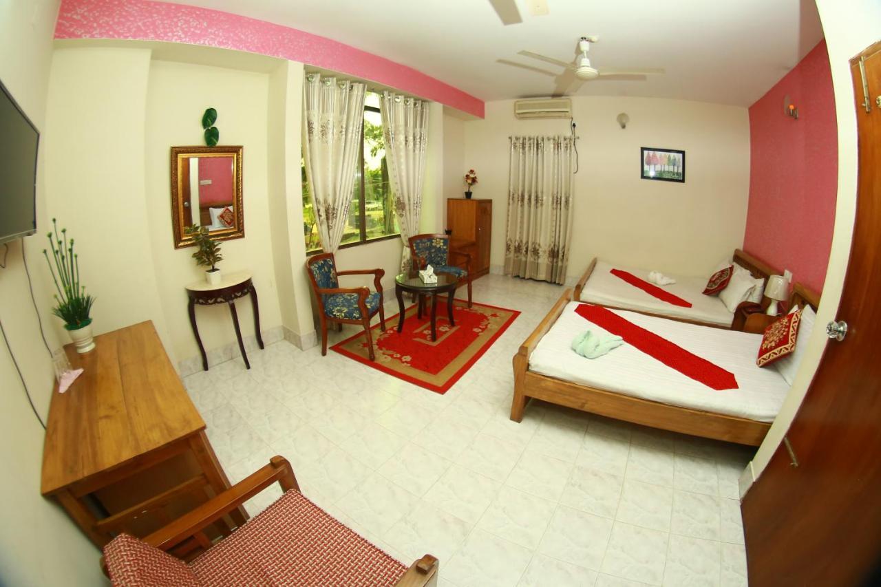 Hotel Farmis Garden Sylhet Bagian luar foto