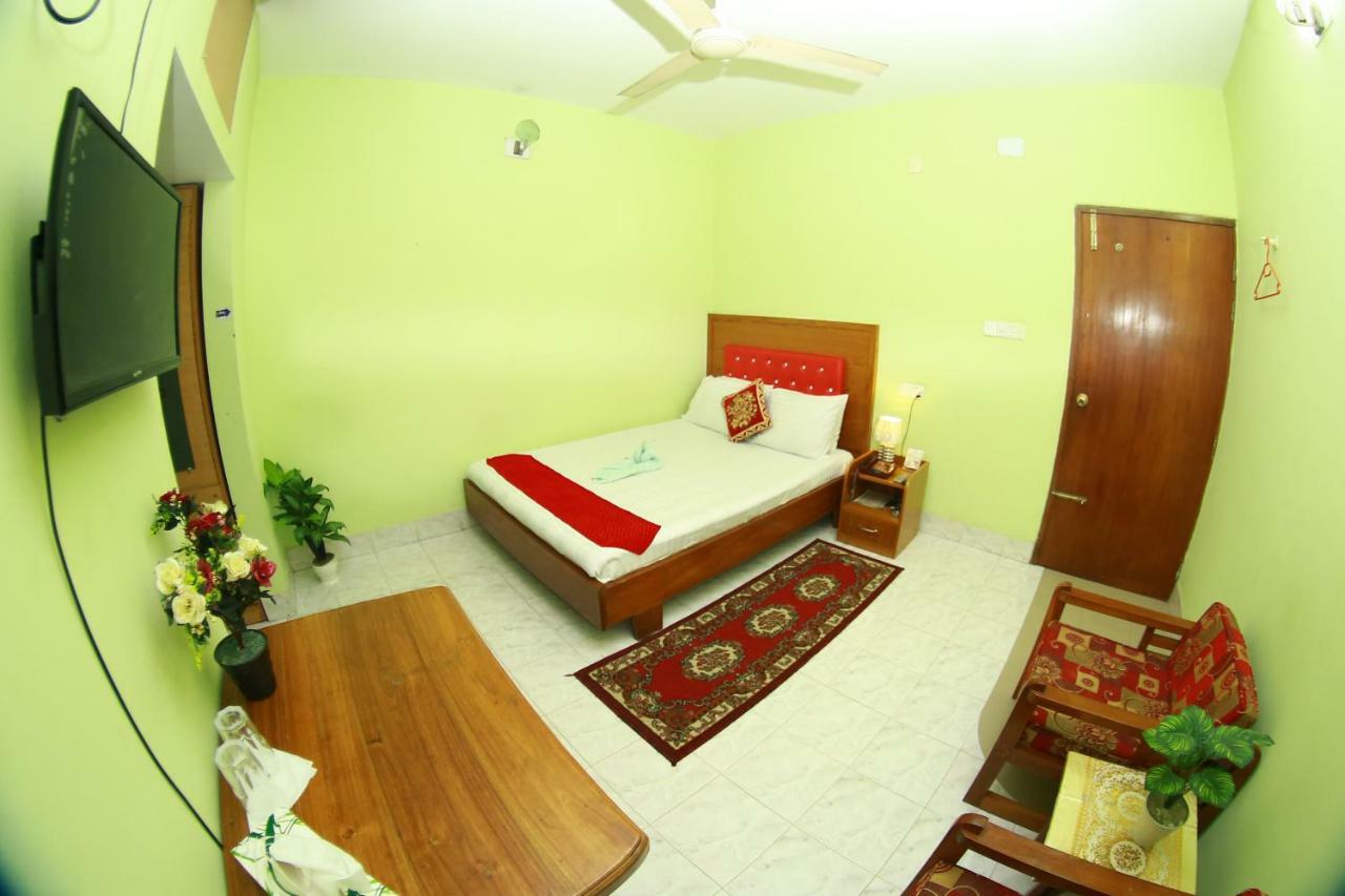 Hotel Farmis Garden Sylhet Bagian luar foto