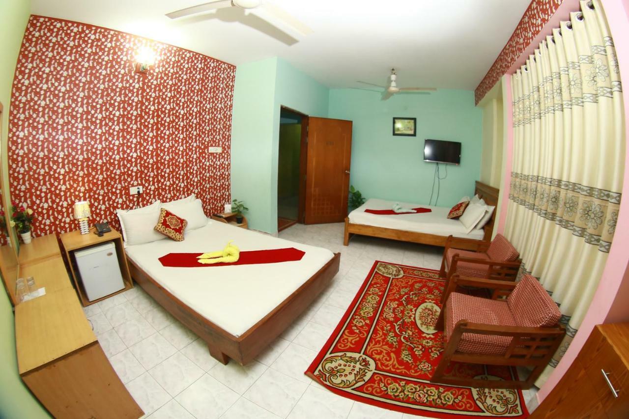 Hotel Farmis Garden Sylhet Bagian luar foto