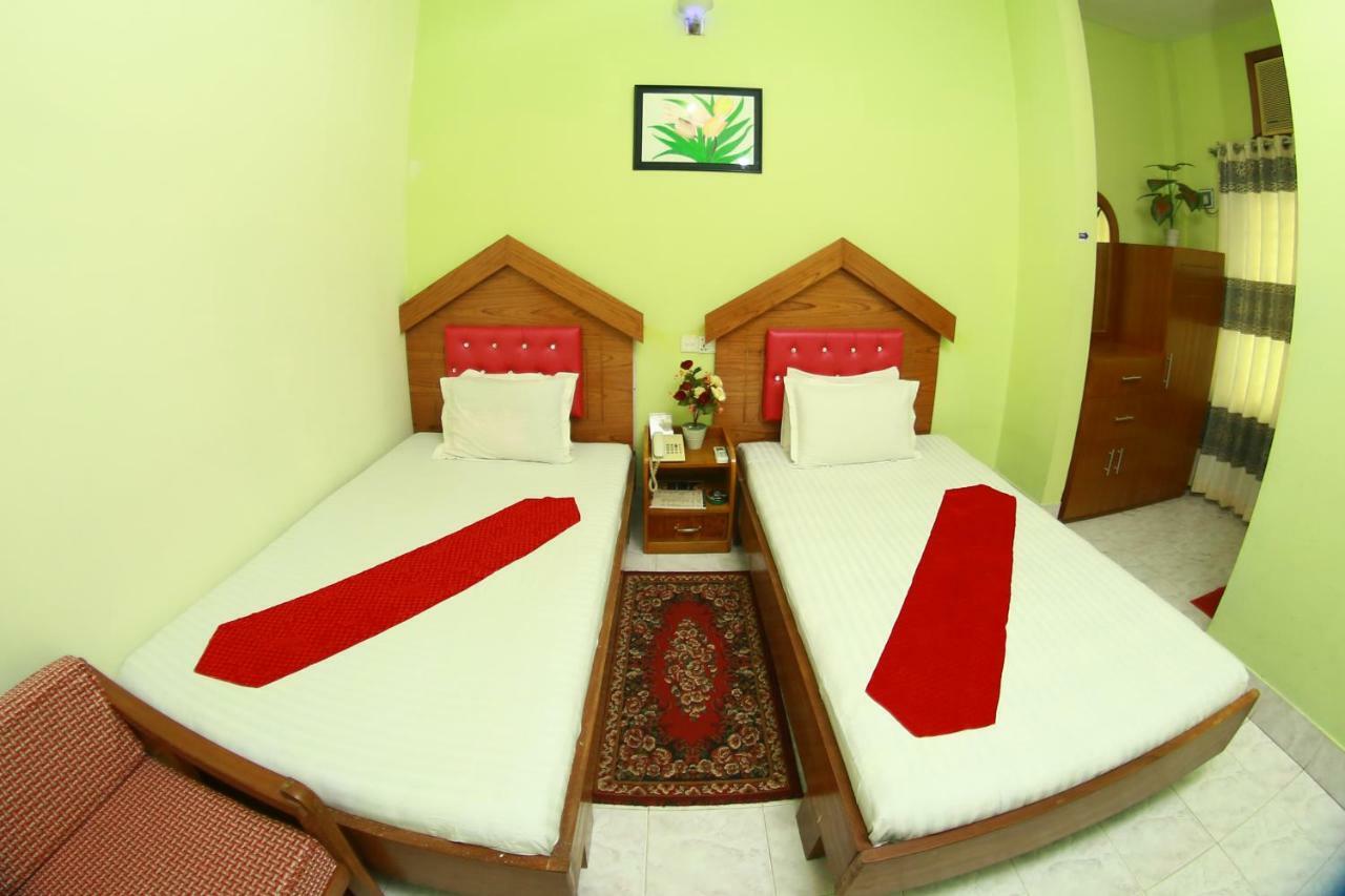 Hotel Farmis Garden Sylhet Bagian luar foto